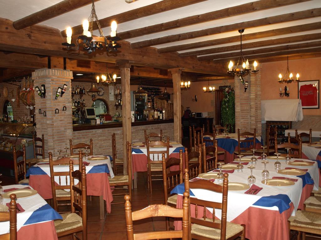 La Despensa Del Valle Restabal Luaran gambar