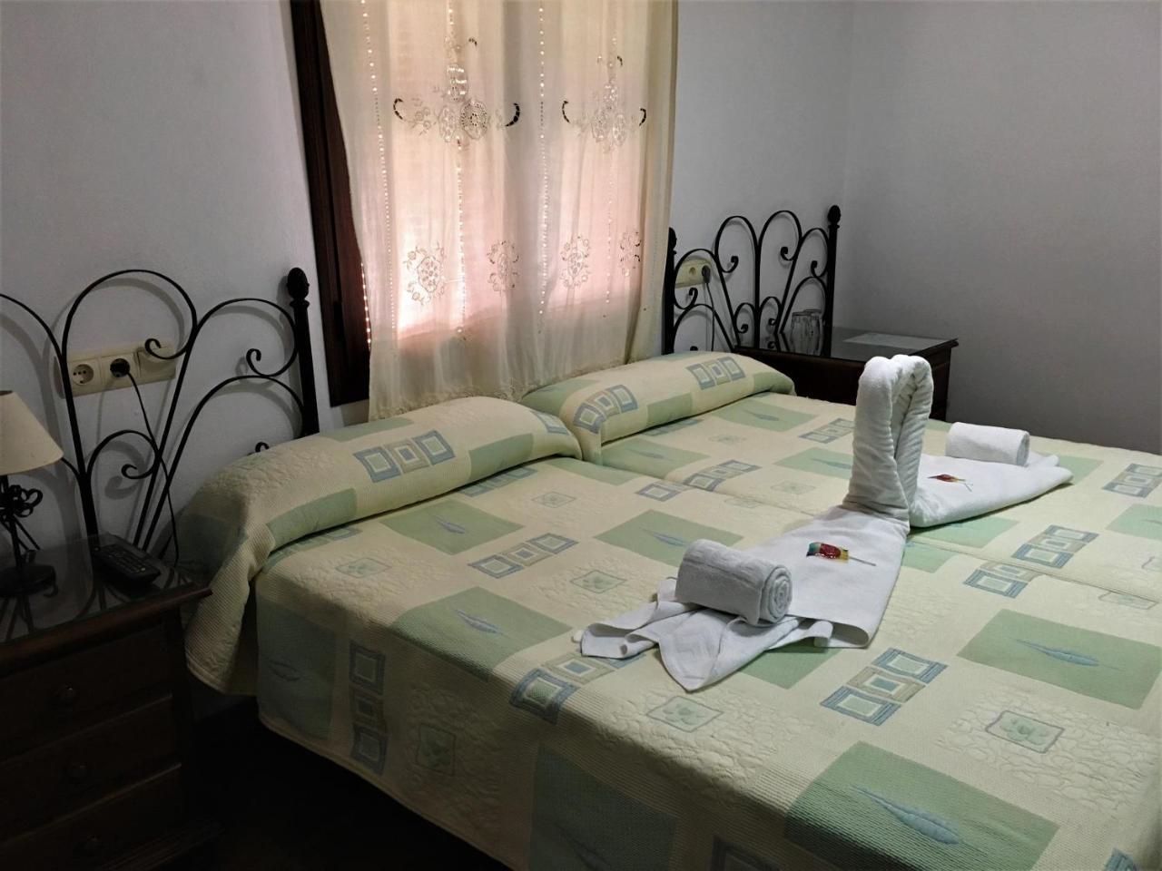 La Despensa Del Valle Restabal Luaran gambar